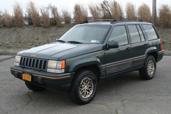 Used-1994-Jeep-Grand-Cherokee-90s-Boxy-SUV-Rugged-Offroad