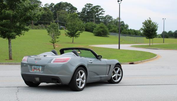 2007-Saturn-Sky