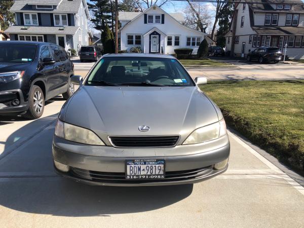 1996-Lexus-ES300