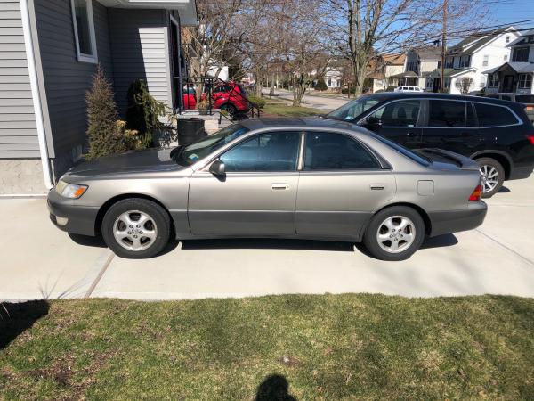 1996-Lexus-ES300