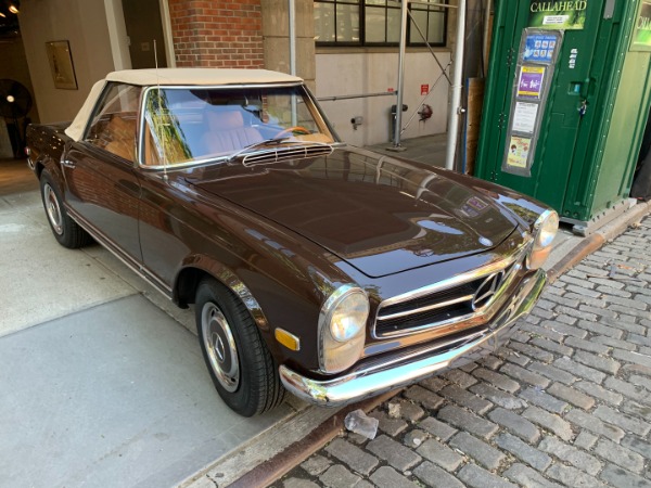 Used-1969-Mercedes-Benz-280SL-Manual-w/-A/C