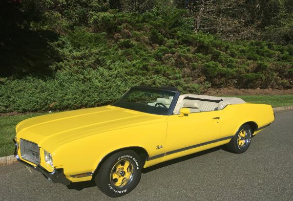 1971-Oldsmobile-Cutlass-Supreme