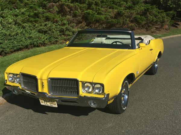 1971-Oldsmobile-Cutlass-Supreme