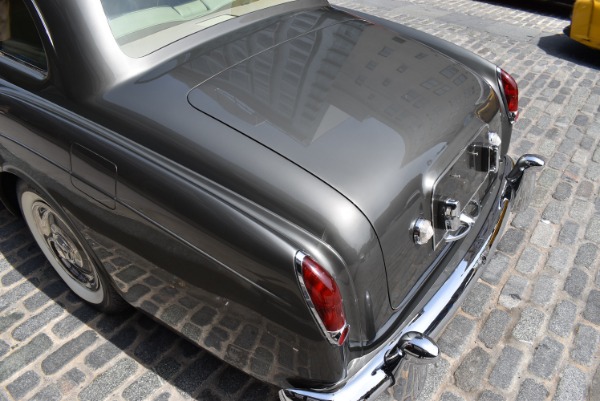 Used-1965-Bentley-S3-Continental-Flying-Spur