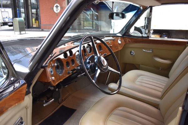 Used-1965-Bentley-S3-Continental-Flying-Spur