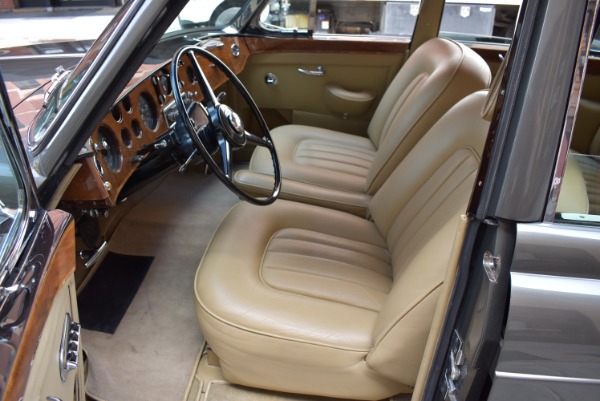 Used-1965-Bentley-S3-Continental-Flying-Spur