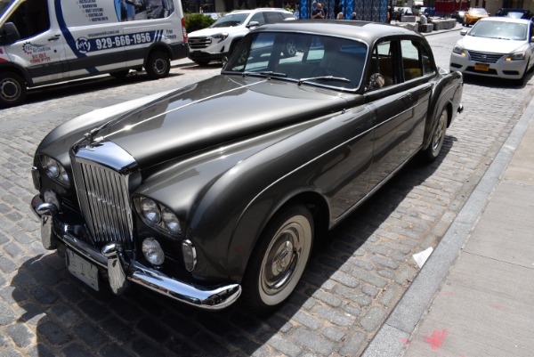 Used-1965-Bentley-S3-Continental-Flying-Spur