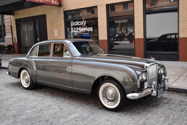 Used-1965-Bentley-S3-Continental-Flying-Spur