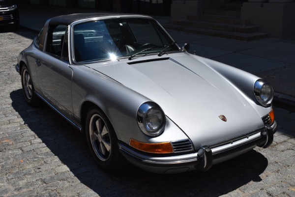 Used-1971-Porsche-911S-Targa