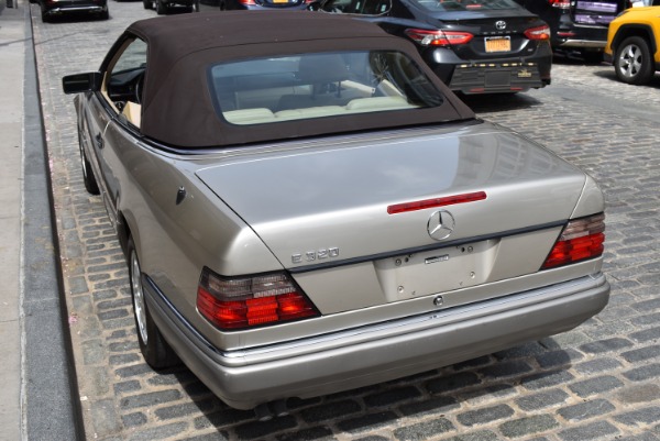 Used-1994-Mercedes-Benz-E320-Cabriolet