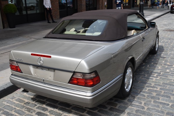 Used-1994-Mercedes-Benz-E320-Cabriolet