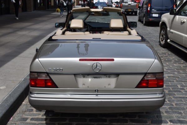 Used-1994-Mercedes-Benz-E320-Cabriolet