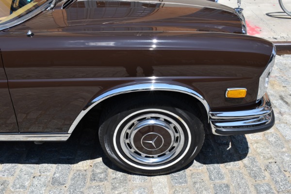 Used-1971-Mercedes-Benz-280SE-35-Cabriolet---Fully-Restored