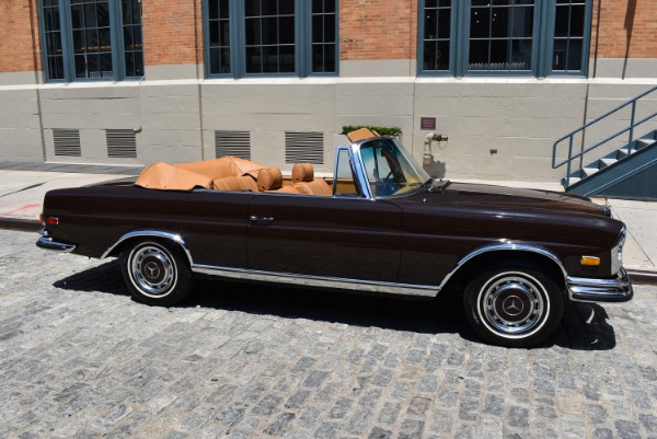 Used-1971-Mercedes-Benz-280SE-35-Cabriolet---Fully-Restored