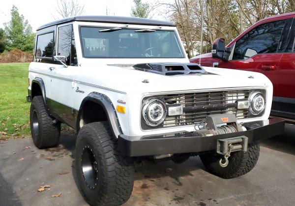 1977-Ford-Bronco
