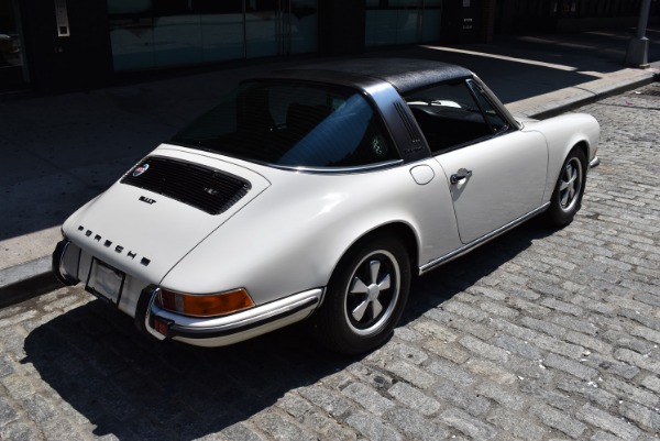 Used-1972-Porsche-911T-Targa