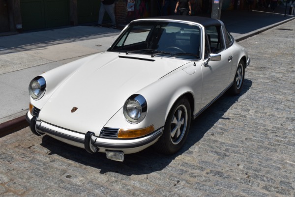 Used-1972-Porsche-911T-Targa