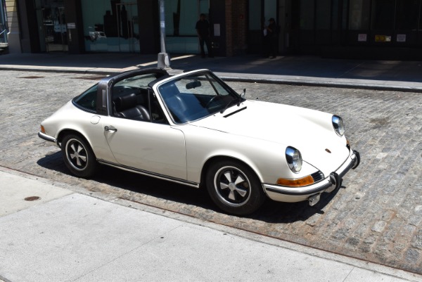 Used-1972-Porsche-911T-Targa