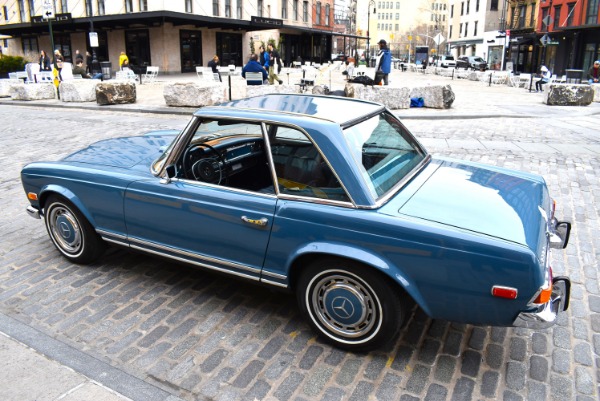 Used-1970-Mercedes-Benz-280SL-Automatic