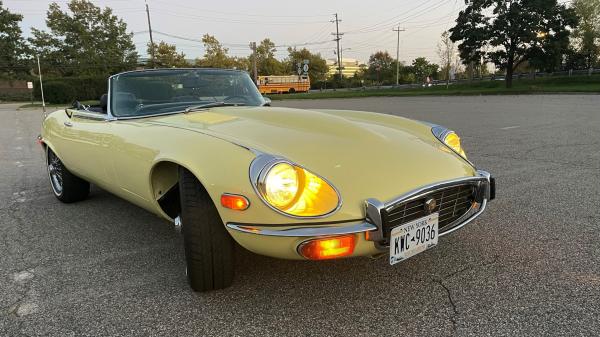 1972-Jaguar-E-Type