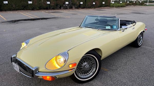 1972-Jaguar-E-Type