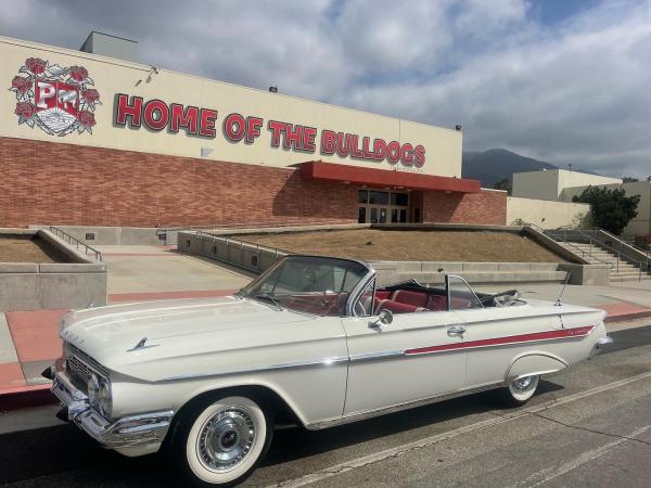 1961-Chevy-Impala-convertible