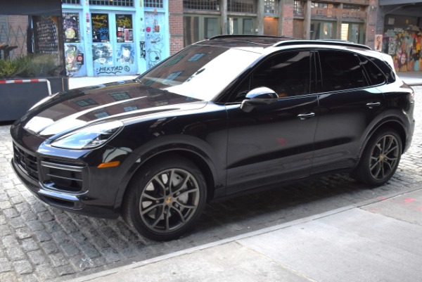 Used-2019-Porsche-Cayenne-Turbo