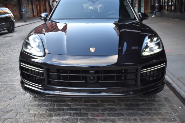 Used-2019-Porsche-Cayenne-Turbo
