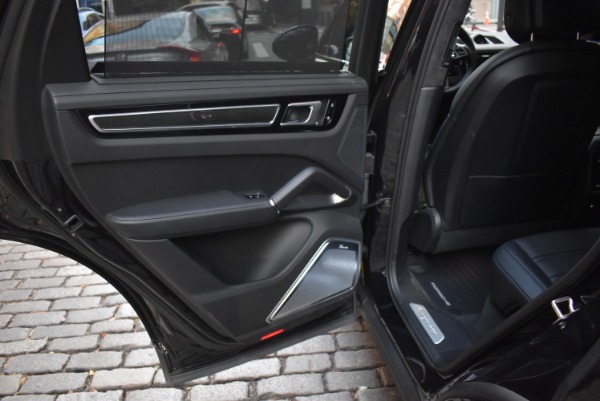 Used-2019-Porsche-Cayenne-Turbo