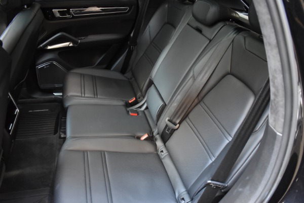 Used-2019-Porsche-Cayenne-Turbo