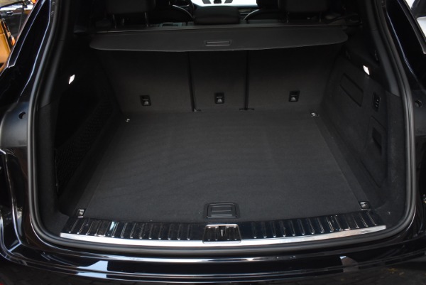 Used-2019-Porsche-Cayenne-Turbo