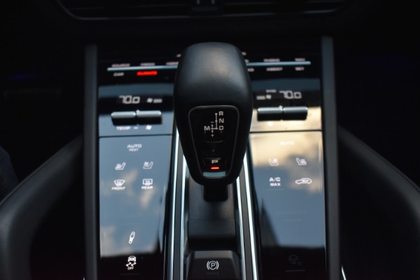 Used-2019-Porsche-Cayenne-Turbo