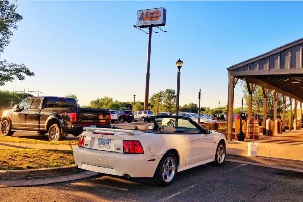 2003-Ford-Mustang-GT