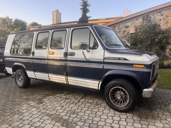 1987-Ford-Econoline