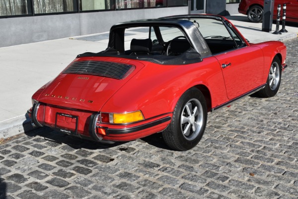 Used-1969-Porsche-911S-Factory-Soft-Window-Targa