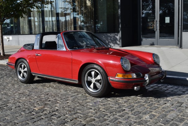 Used-1969-Porsche-911S-Factory-Soft-Window-Targa