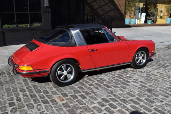 Used-1969-Porsche-911-S-Factory-Soft-Window-Targa