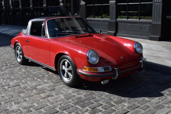 Used-1969-Porsche-911-S-Factory-Soft-Window-Targa