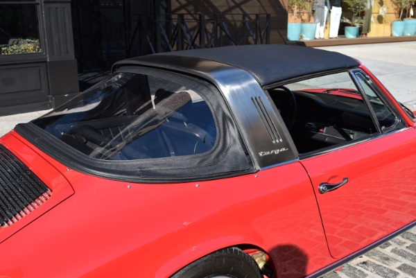 Used-1969-Porsche-911S-Factory-Soft-Window-Targa