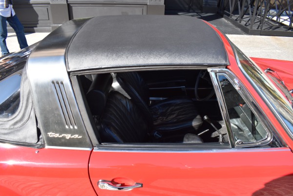 Used-1969-Porsche-911-S-Factory-Soft-Window-Targa