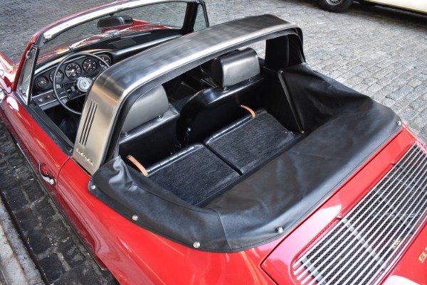 Used-1969-Porsche-911-S-Factory-Soft-Window-Targa