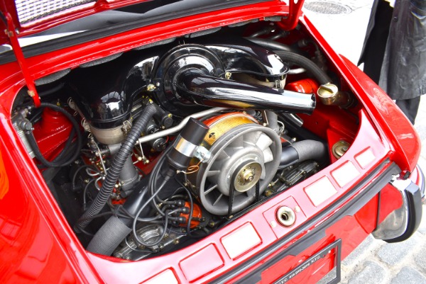 Used-1969-Porsche-911S-Factory-Soft-Window-Targa