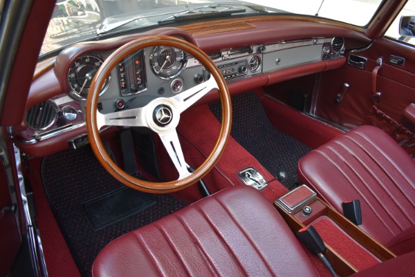 Used-1971-Mercedes-Benz-280SL-Automatic