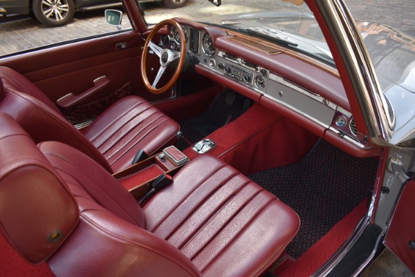 Used-1971-Mercedes-Benz-280SL-Automatic
