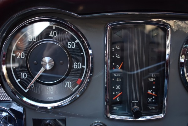 Used-1971-Mercedes-Benz-280SL-Automatic