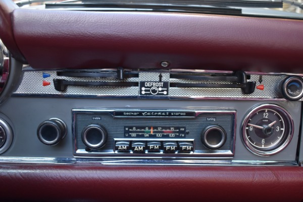Used-1971-Mercedes-Benz-280SL-Automatic