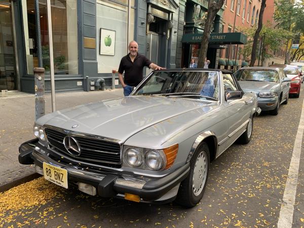 1988-Mercedes-Benz-560SL