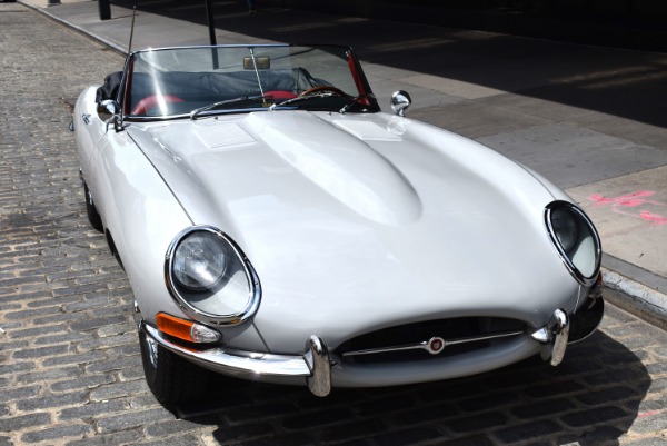 Used-1962-Jaguar-XKE-E-Type-OTS