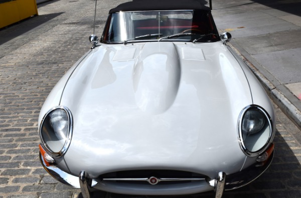 Used-1962-Jaguar-XKE-E-Type-OTS