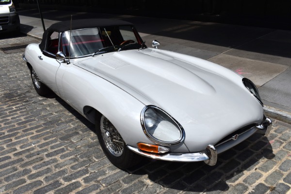 Used-1962-Jaguar-XKE-E-Type-OTS